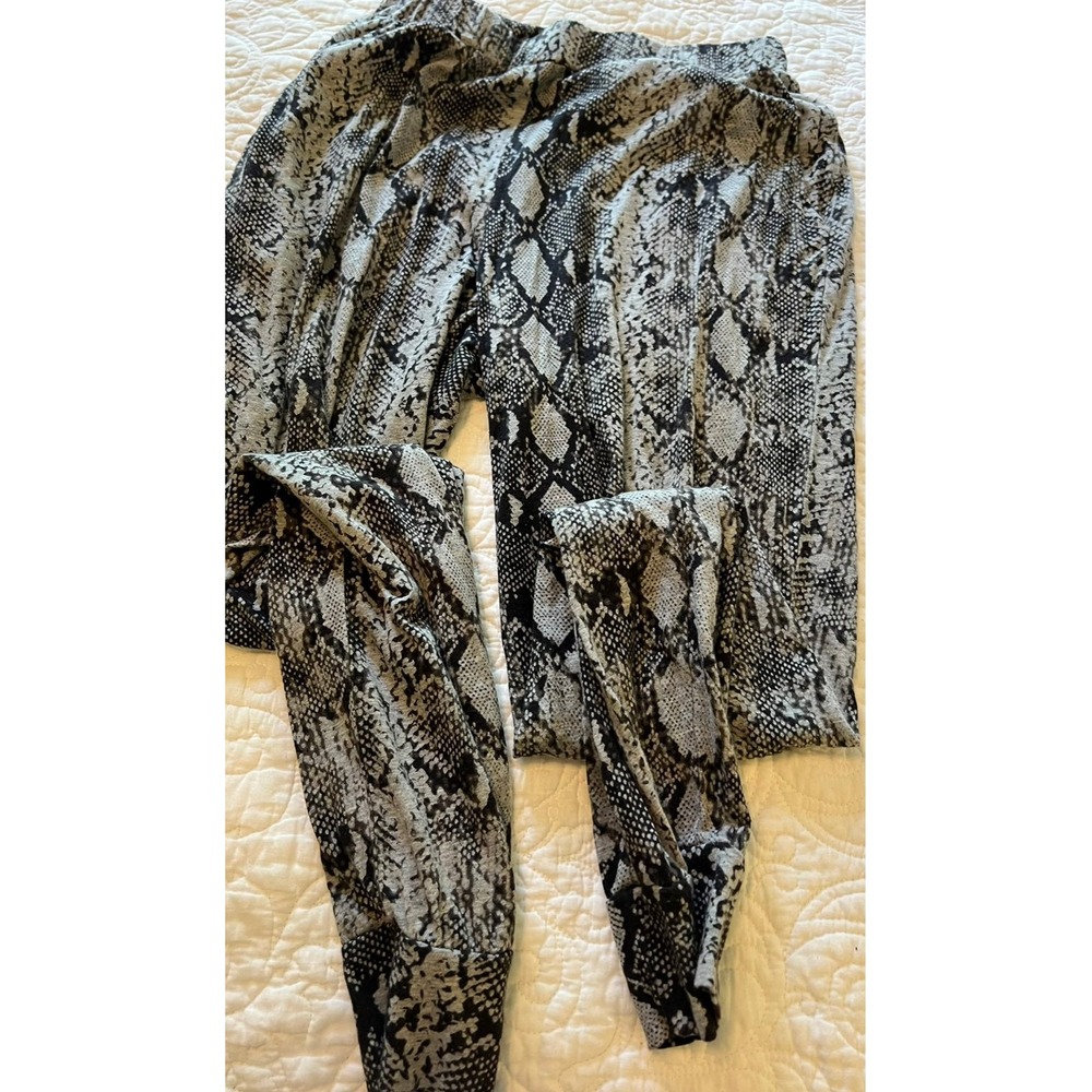 Michael Stars black‎ print lounging pants size small. Super confy